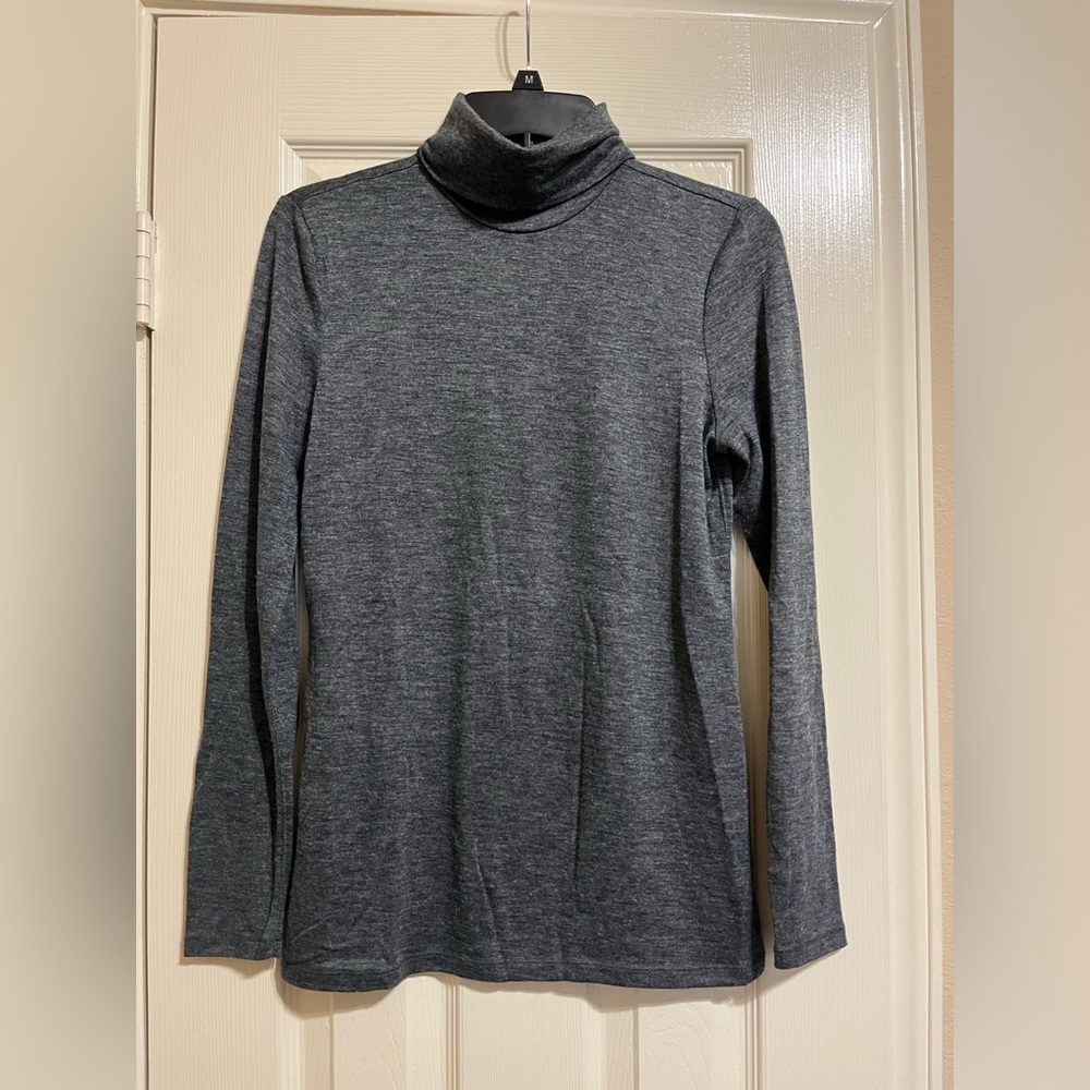 Ann Taylor Charcoal Gray Turtleneck